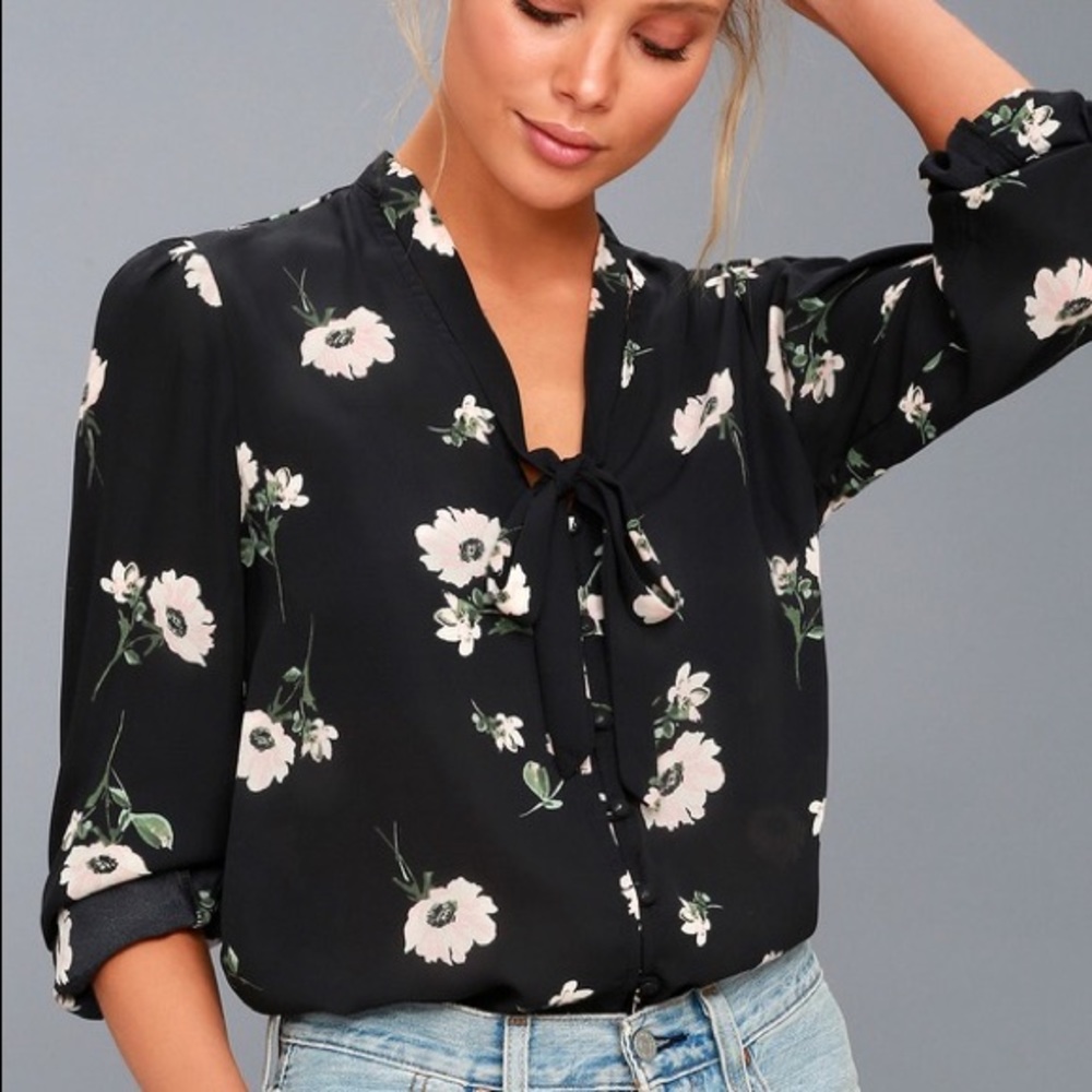 Floral long sleeve top